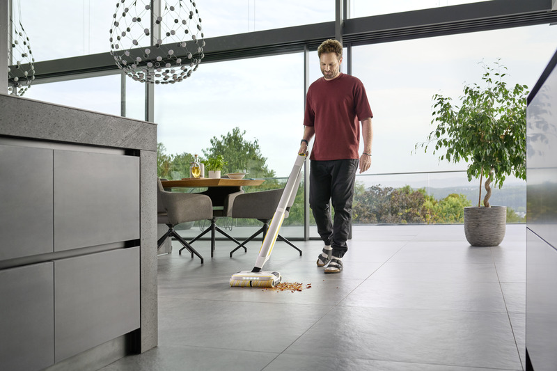 Μηχανή καθαρισμού σκληρών δαπέδων FC 8 Smart Signature Line Karcher - 8