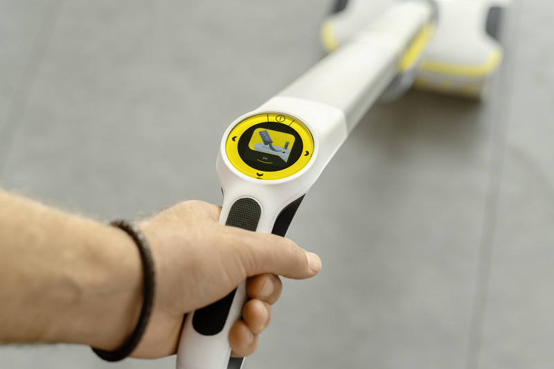Μηχανή καθαρισμού σκληρών δαπέδων FC 8 Smart Signature Line Karcher - 9