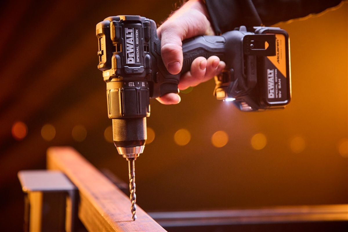 Σετ Κρουστικό Δραπανοκατσάβιδο & Γωνιακός Τροχός 125 mm Brushless McLaren XR 18V με Μπαταρίες και Φορτιστή (2x5 Ah) Dewalt - 5