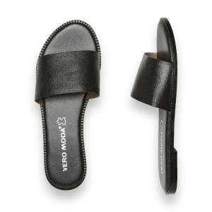 Black leather sandal LAYA VERO MODA 10265528 - 10249
