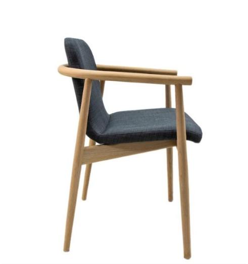 aw 001 uph armchair