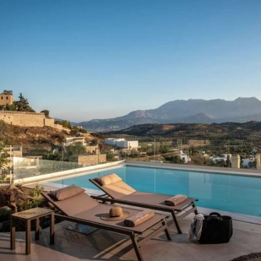 kamilari luxury resindence 