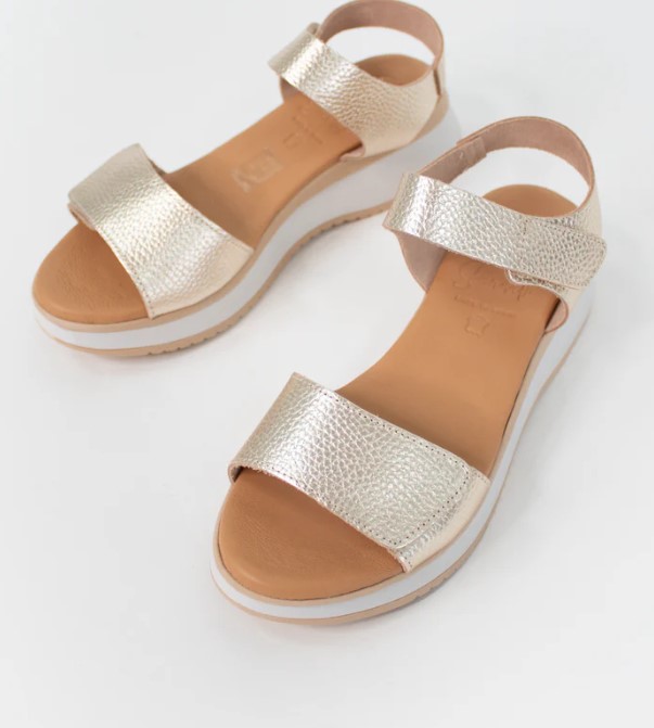 OH MY SANDALS LEATHER FLATFORMS
