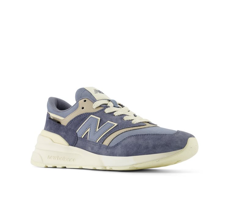 NEW BALANCE SNEAKERS U997