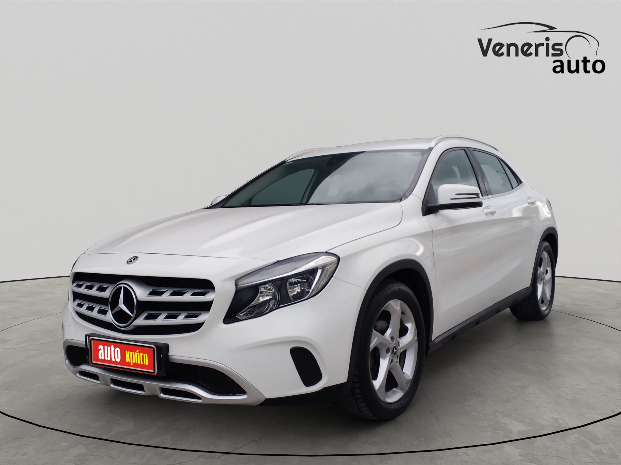 MERCEDES-BENZ GLA 2019