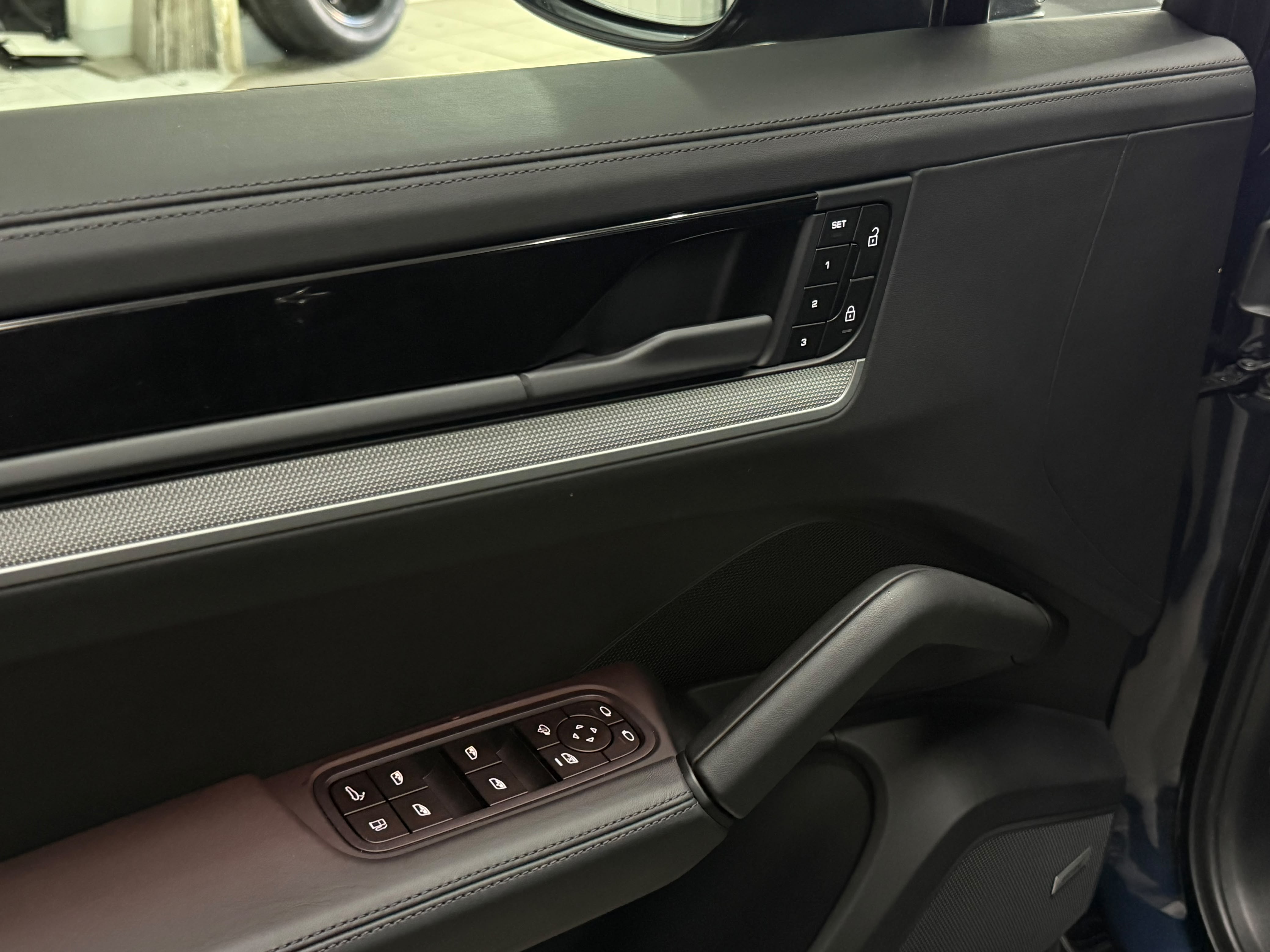Porsche Cayenne 2023 E-HYBRID ΕΤΟΙΜΟΠΑΡΑΔΟΤΟ 12 ΑΤΟΚΕΣ ΔΟΣΕΙΣ-14