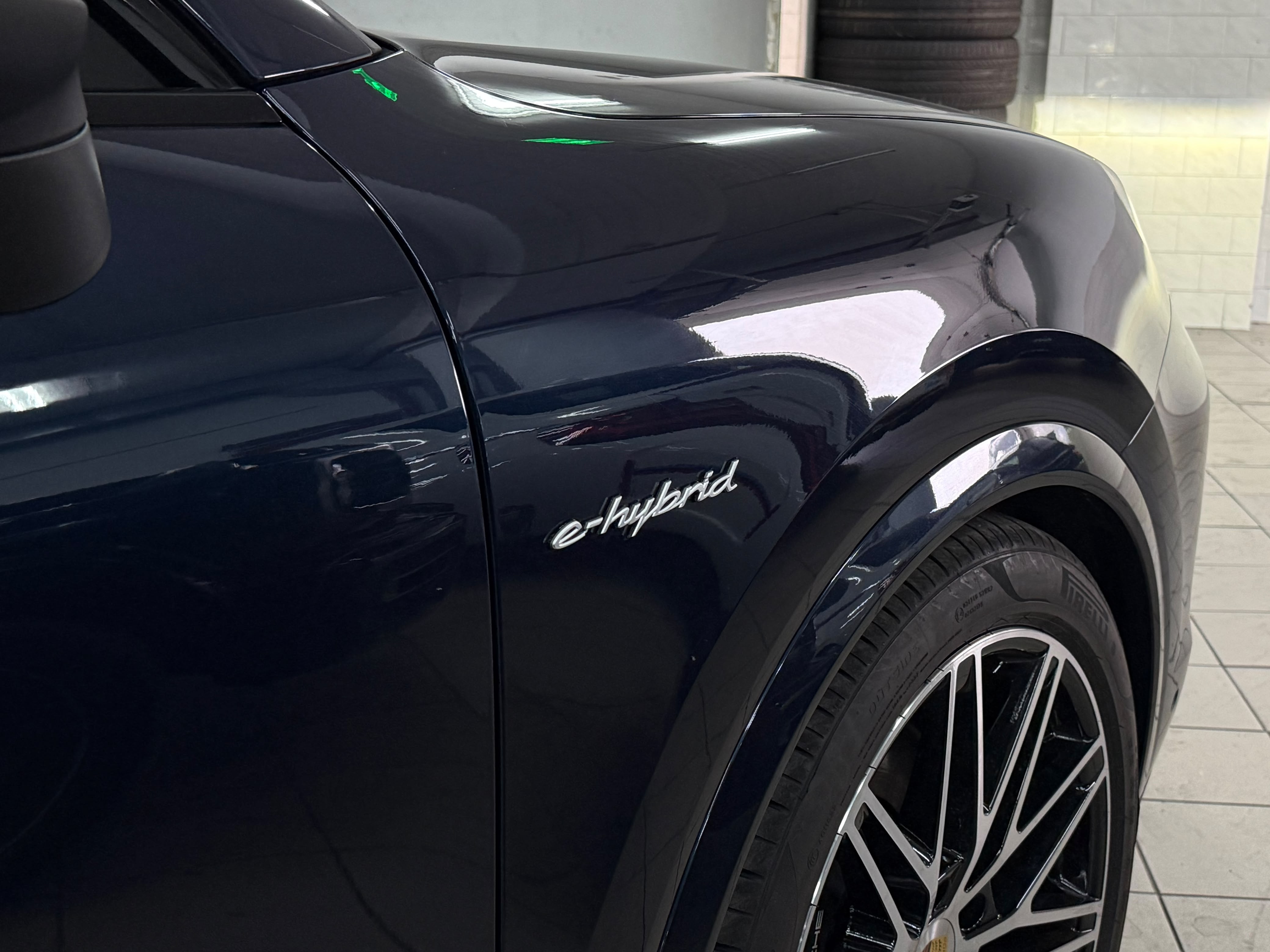 Porsche Cayenne 2023 E-HYBRID ΕΤΟΙΜΟΠΑΡΑΔΟΤΟ 12 ΑΤΟΚΕΣ ΔΟΣΕΙΣ