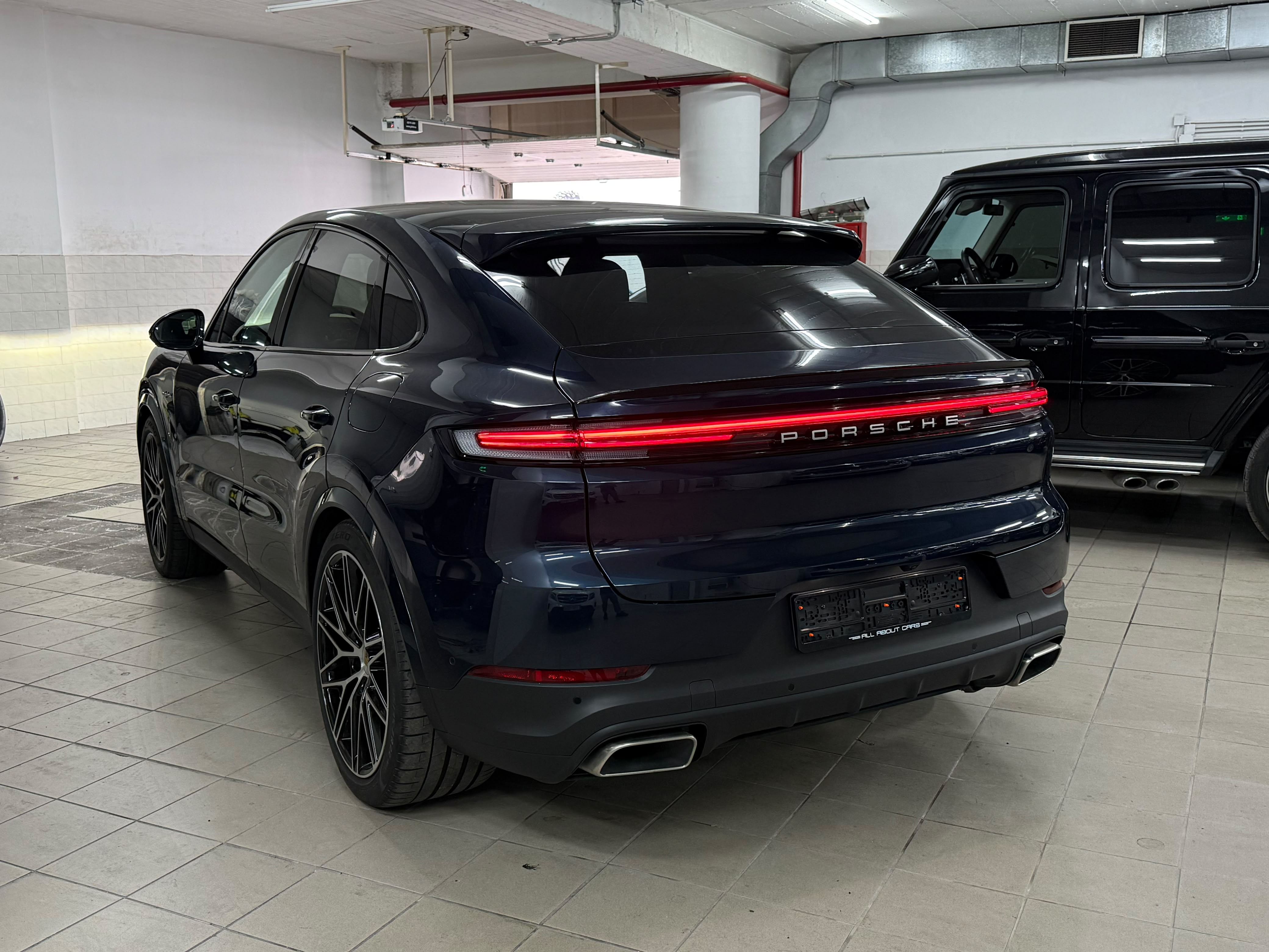 Porsche Cayenne 2023 E-HYBRID ΕΤΟΙΜΟΠΑΡΑΔΟΤΟ 12 ΑΤΟΚΕΣ ΔΟΣΕΙΣ