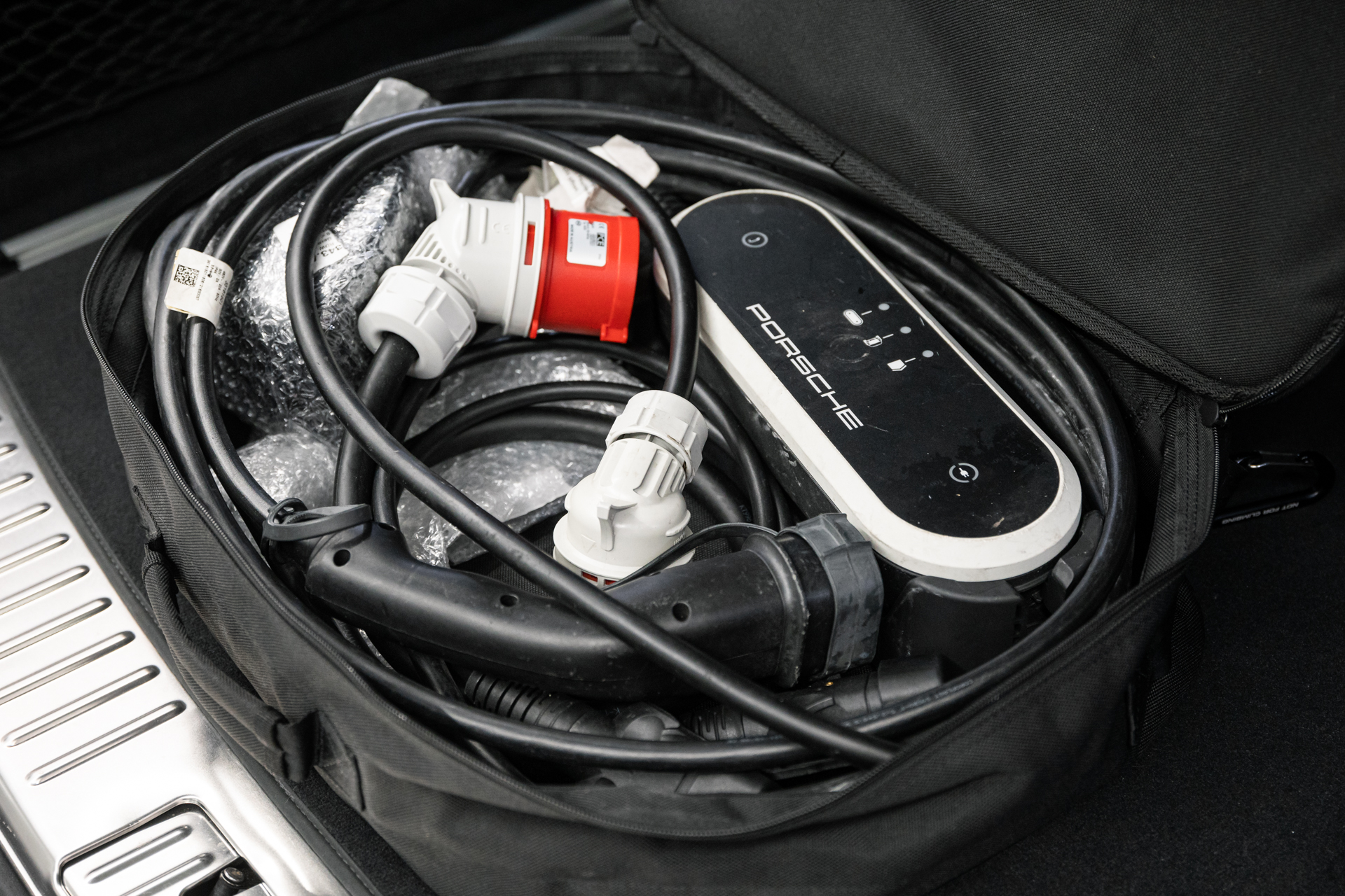 Porsche Cayenne hybrid(Petrol-Electric) Plug-in Hybrid '18  ΕΤΟΙΜΟΠΑΡΑΔΟΤΟ-17