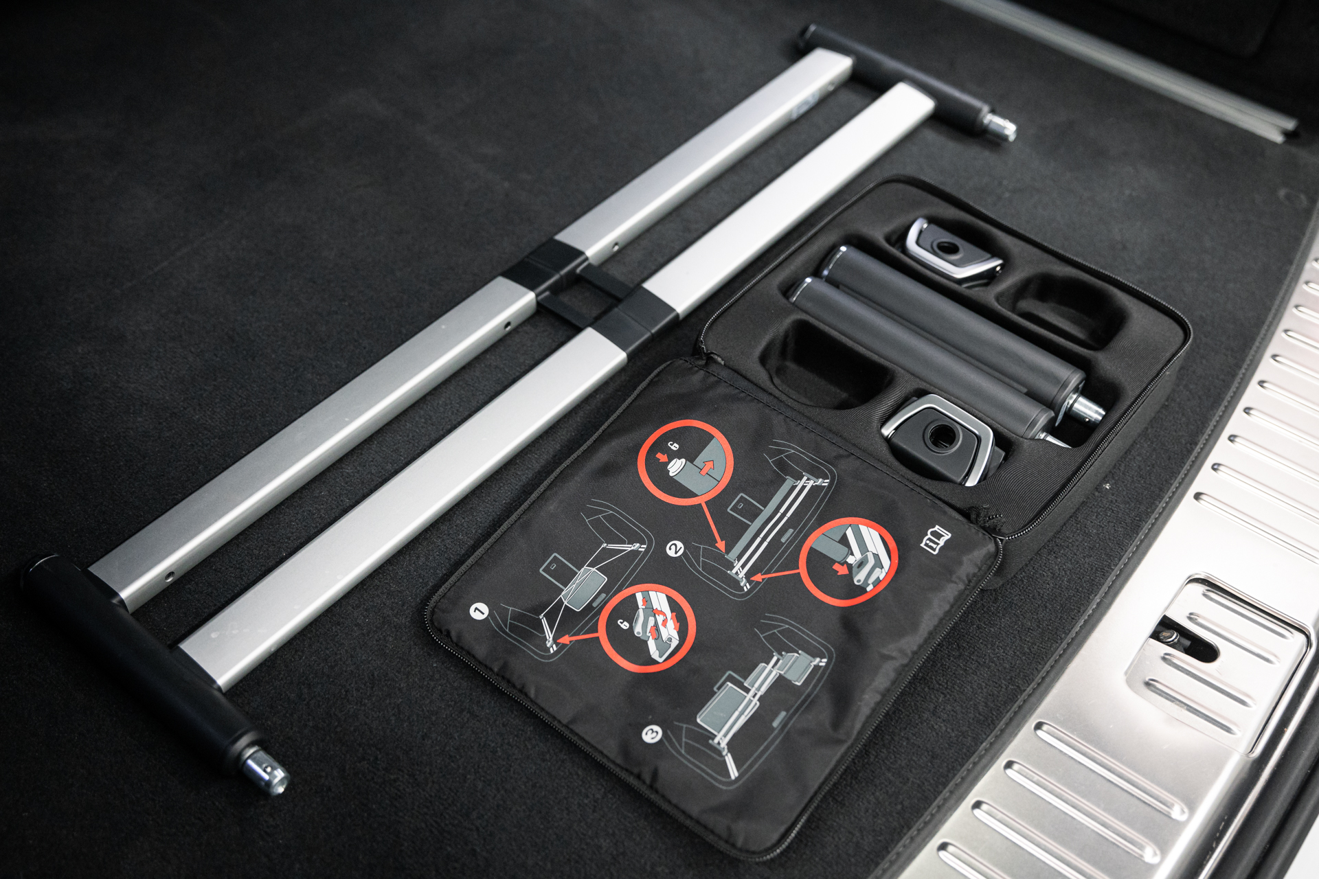 Porsche Cayenne hybrid(Petrol-Electric) Plug-in Hybrid '18  ΕΤΟΙΜΟΠΑΡΑΔΟΤΟ-18