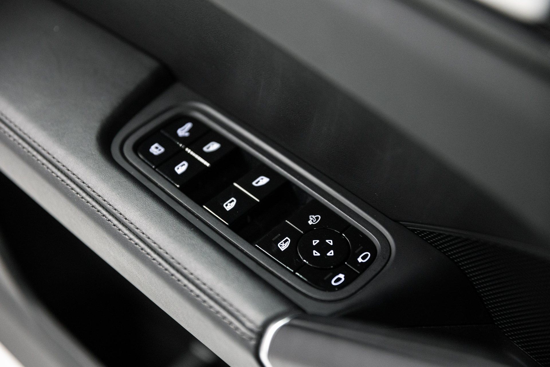 Porsche Cayenne hybrid(Petrol-Electric) Plug-in Hybrid '18  ΕΤΟΙΜΟΠΑΡΑΔΟΤΟ-32