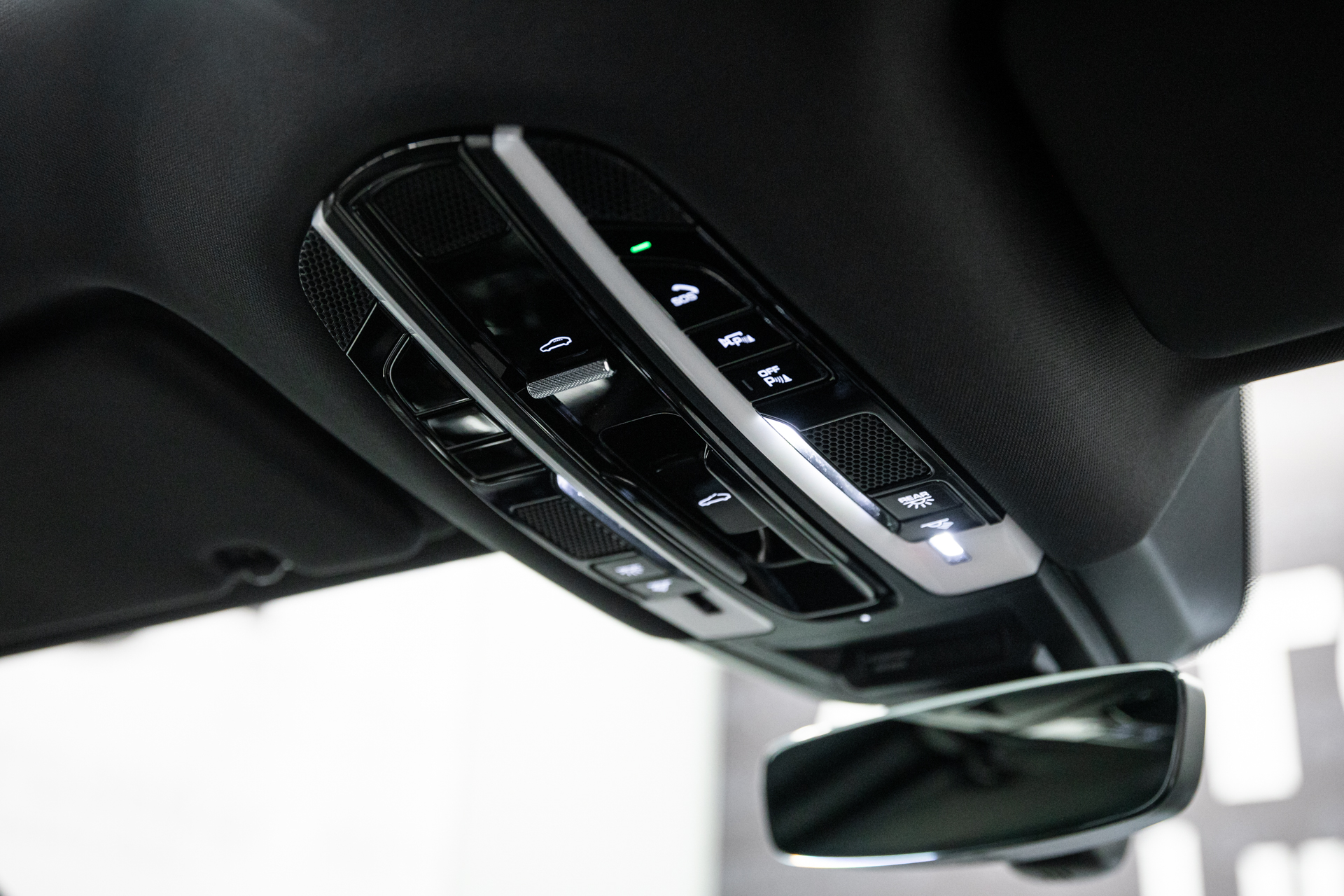 Porsche Cayenne hybrid(Petrol-Electric) Plug-in Hybrid '18  ΕΤΟΙΜΟΠΑΡΑΔΟΤΟ-65