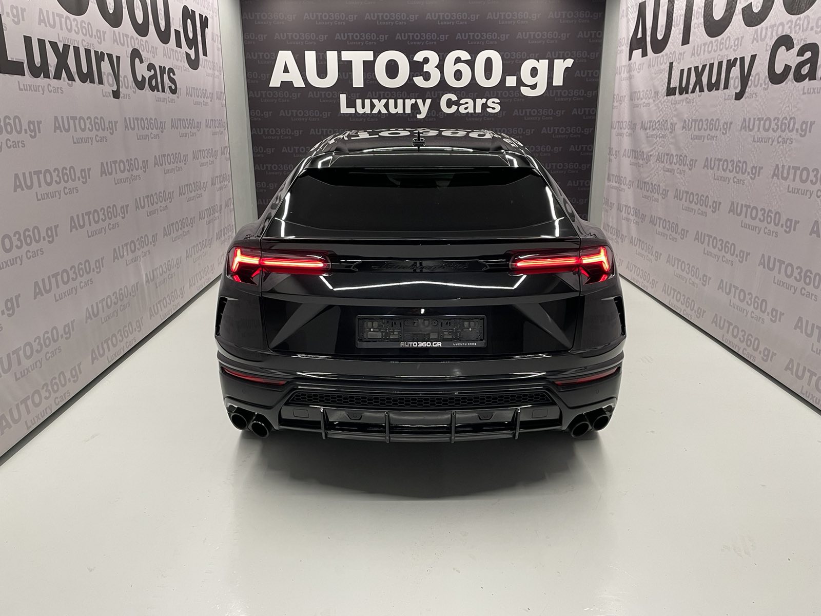 Lamborghini Urus 2020 Novitec Carbon Pack Panorama 650hp ΕΤΟΙΜΟΠΑΡΑΔΟΤΟ