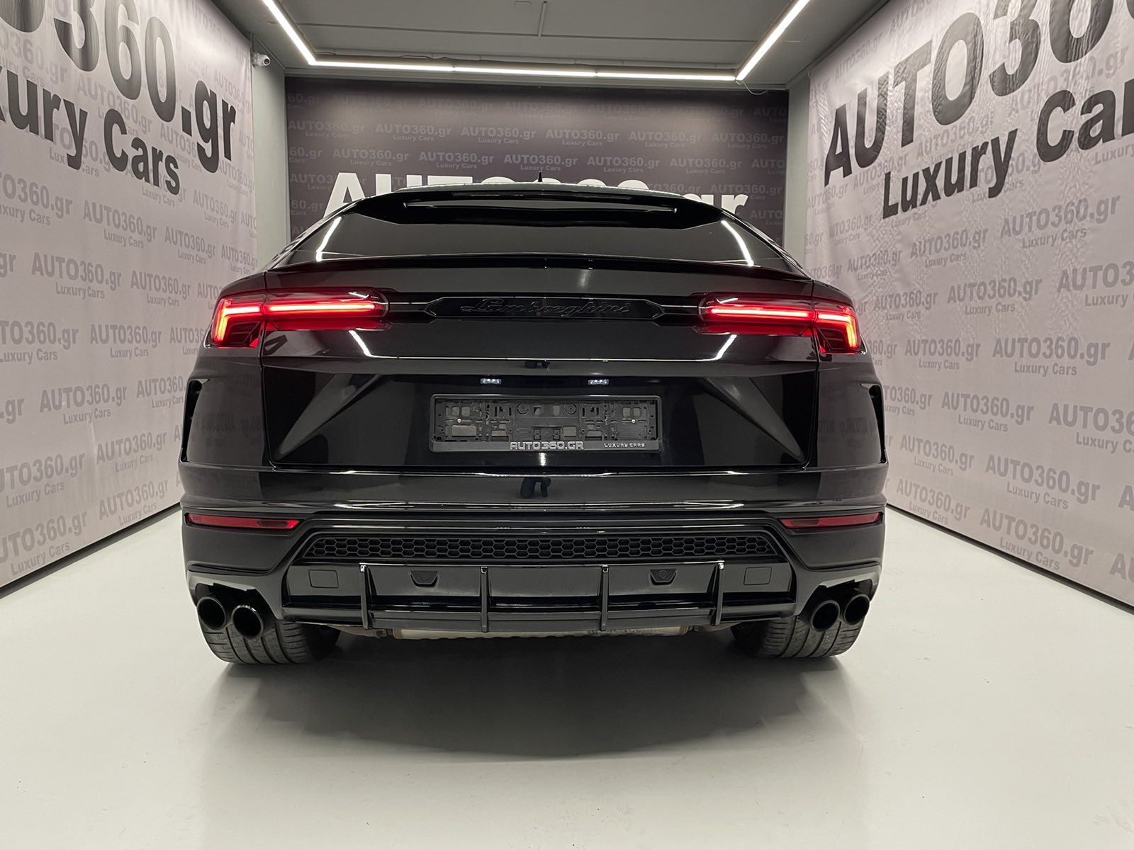 Lamborghini Urus 2020 Novitec Carbon Pack Panorama 650hp ΕΤΟΙΜΟΠΑΡΑΔΟΤΟ