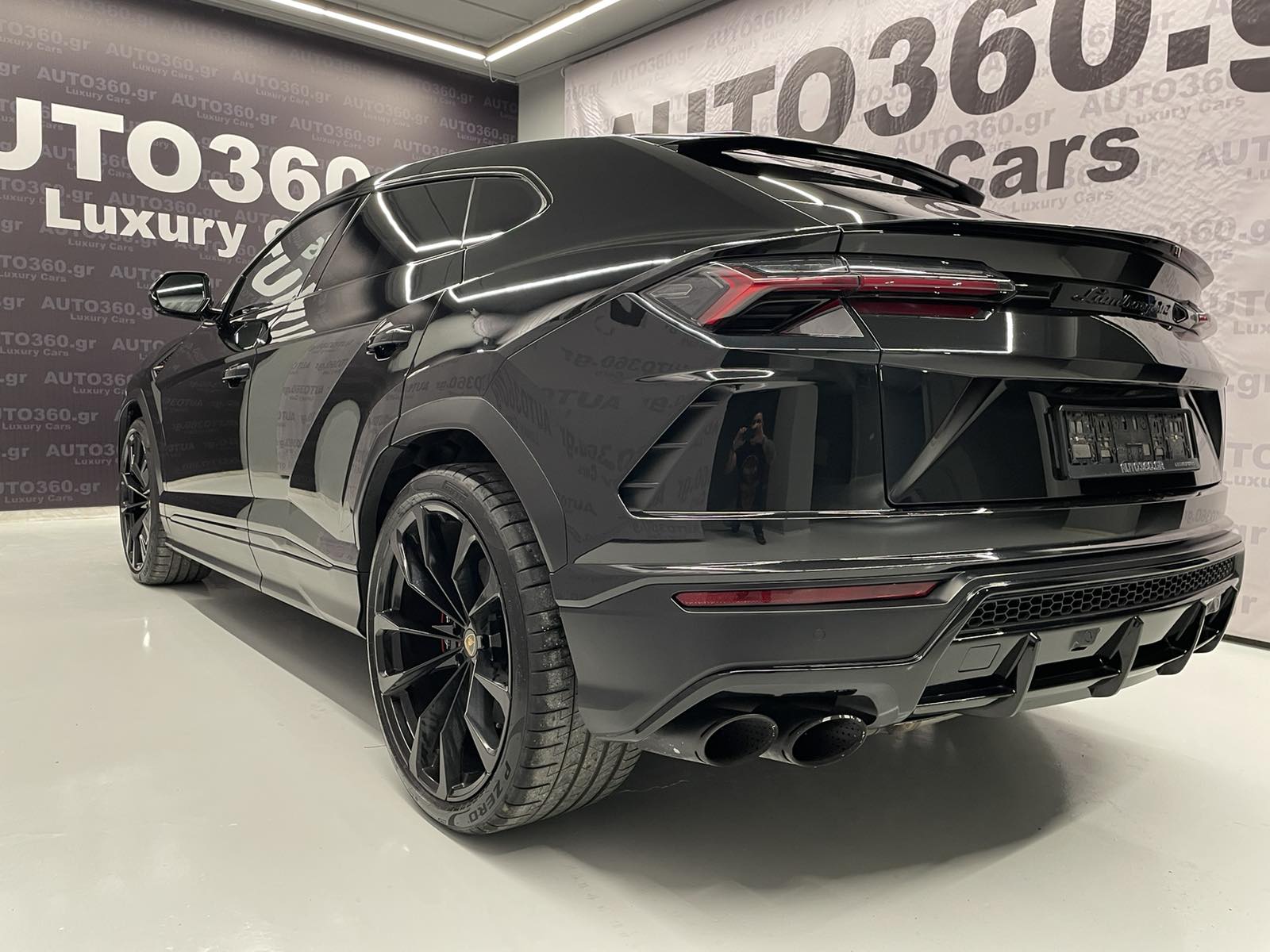 Lamborghini Urus 2020 Novitec Carbon Pack Panorama 650hp ΕΤΟΙΜΟΠΑΡΑΔΟΤΟ