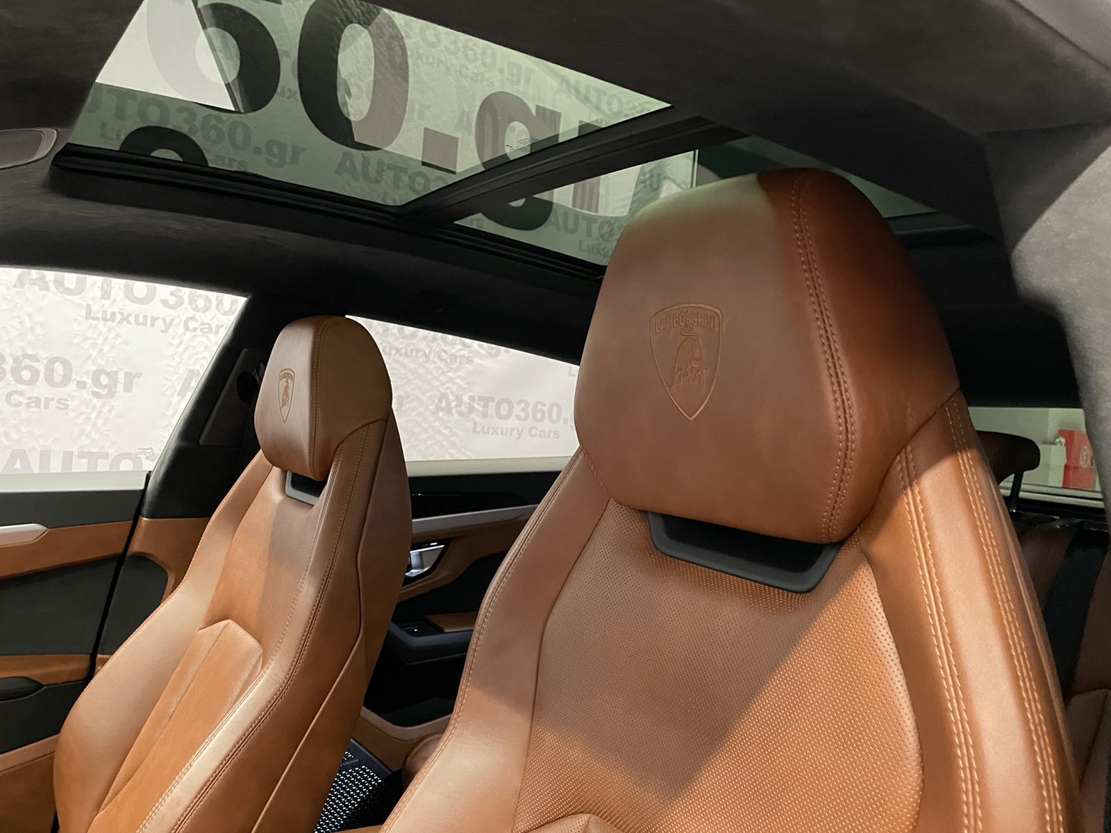 Lamborghini Urus 2020 Novitec Carbon Pack Panorama 650hp ΕΤΟΙΜΟΠΑΡΑΔΟΤΟ-23