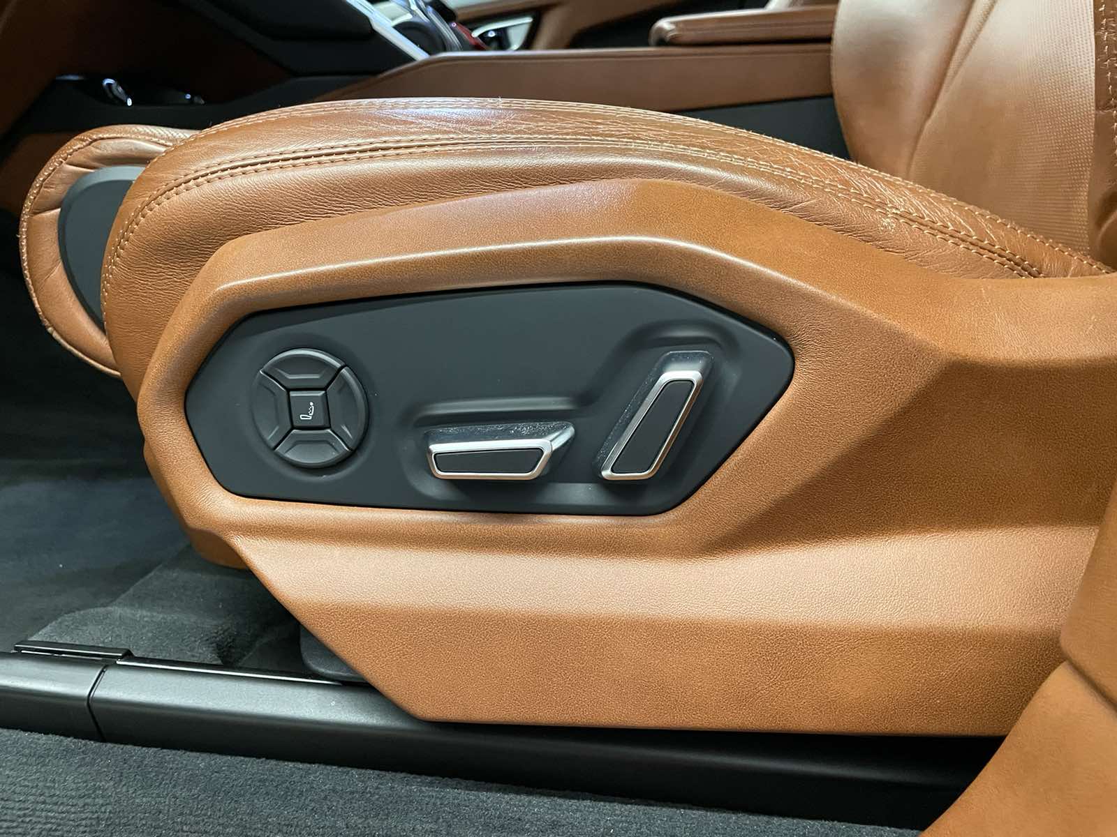 Lamborghini Urus 2020 Novitec Carbon Pack Panorama 650hp ΕΤΟΙΜΟΠΑΡΑΔΟΤΟ-33