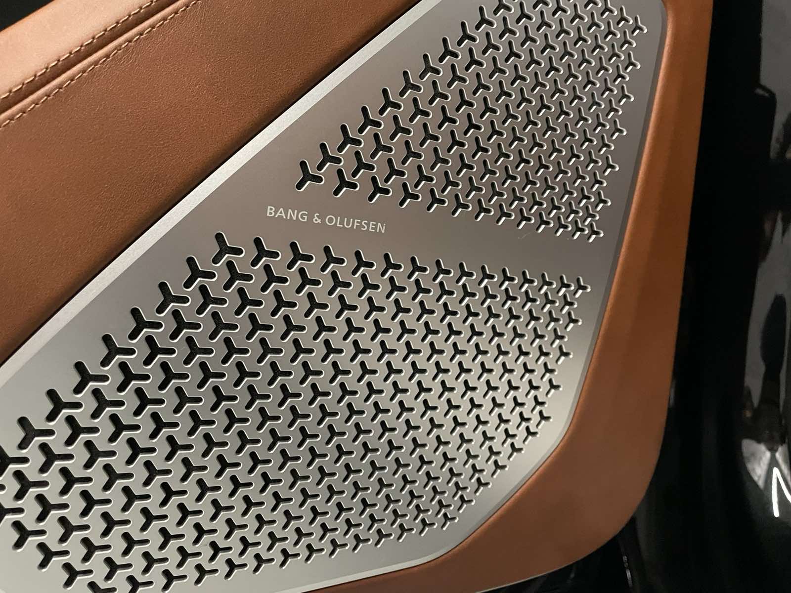 Lamborghini Urus 2020 Novitec Carbon Pack Panorama 650hp ΕΤΟΙΜΟΠΑΡΑΔΟΤΟ-31