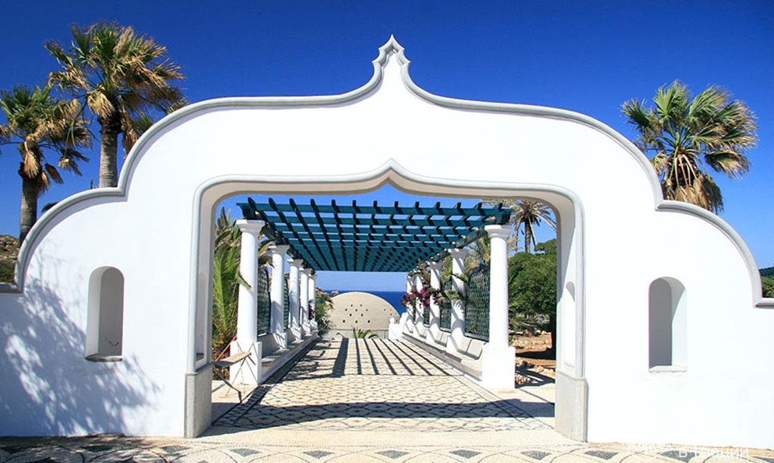 Kallithea Springs by Scooter Hire