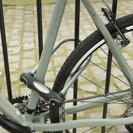 U-Lock for Bicycle or Moto 210mm & bracket for transportation MASTER LOCK 8195EURD-1