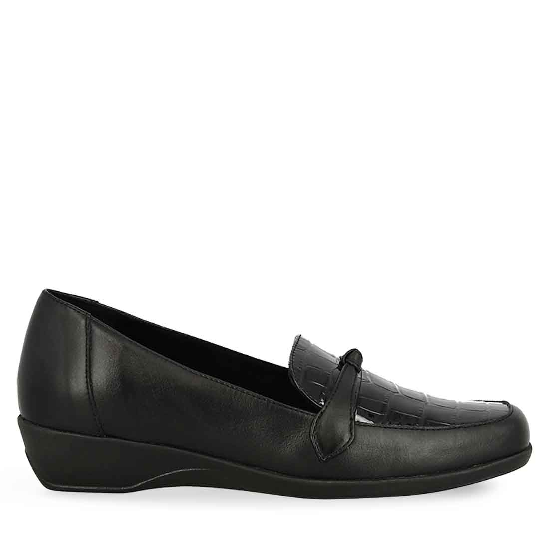 Γυναικείο ανατομικό  δερμάτινο μαύρο  παπούτσι Parex 10526006.Β