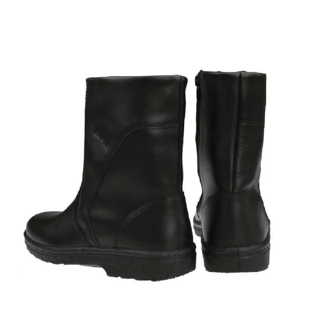 Ανδρικό δερμάτινο μποτάκι σε μαύρο χρώμα Boxer  01553 14-111