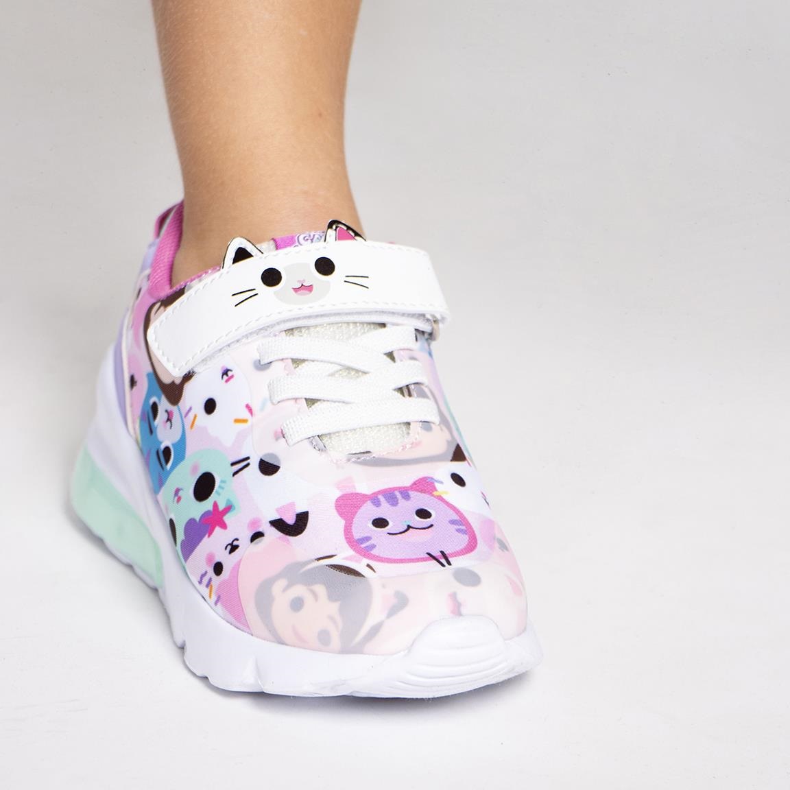 Gabby's Dollhouse Αθλητικό sneaker με φωτάκια 2300006343  Collection SS2024