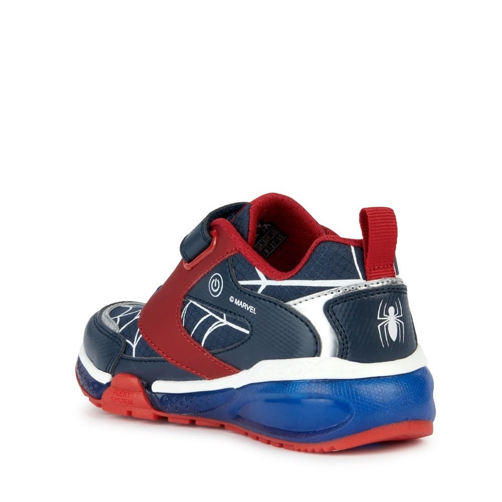 Sneaker για αγόρι με φωτάκια Spiderman  J36FΕD 0FUCΕ C0833 Collection FW2024