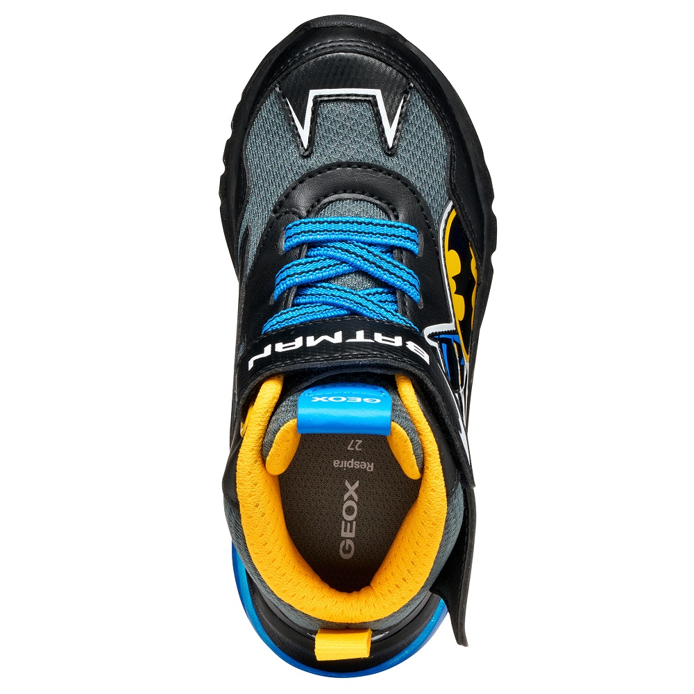 Sneaker μποτάκι σε μαύρο χρώμα Batman   J56LΒΕ 0ΒC14 C0054