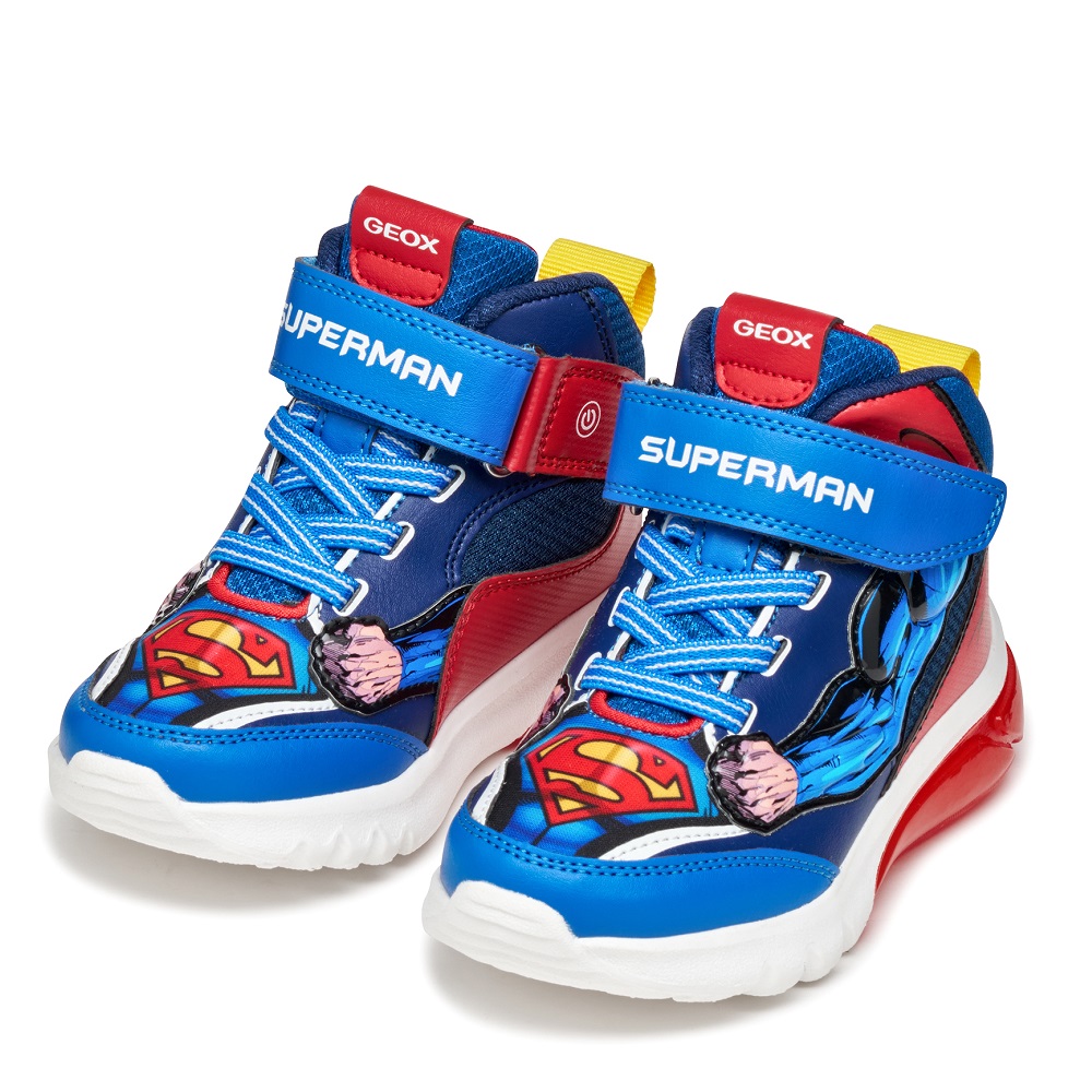 Sneaker για αγόριSuperman με φωτάκια  Geox  J56LΒF 0ΒC14 C0200  Collection FW 2025