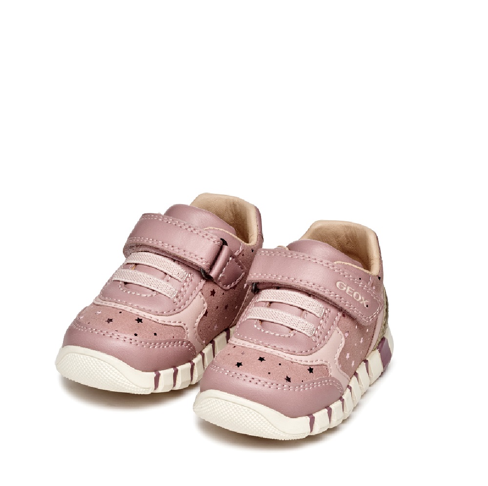 Sneaker σε dusty ροζ χρώμα Geox  Β5658Β ΟDΗΒC C8Α2U Collection FW 2025