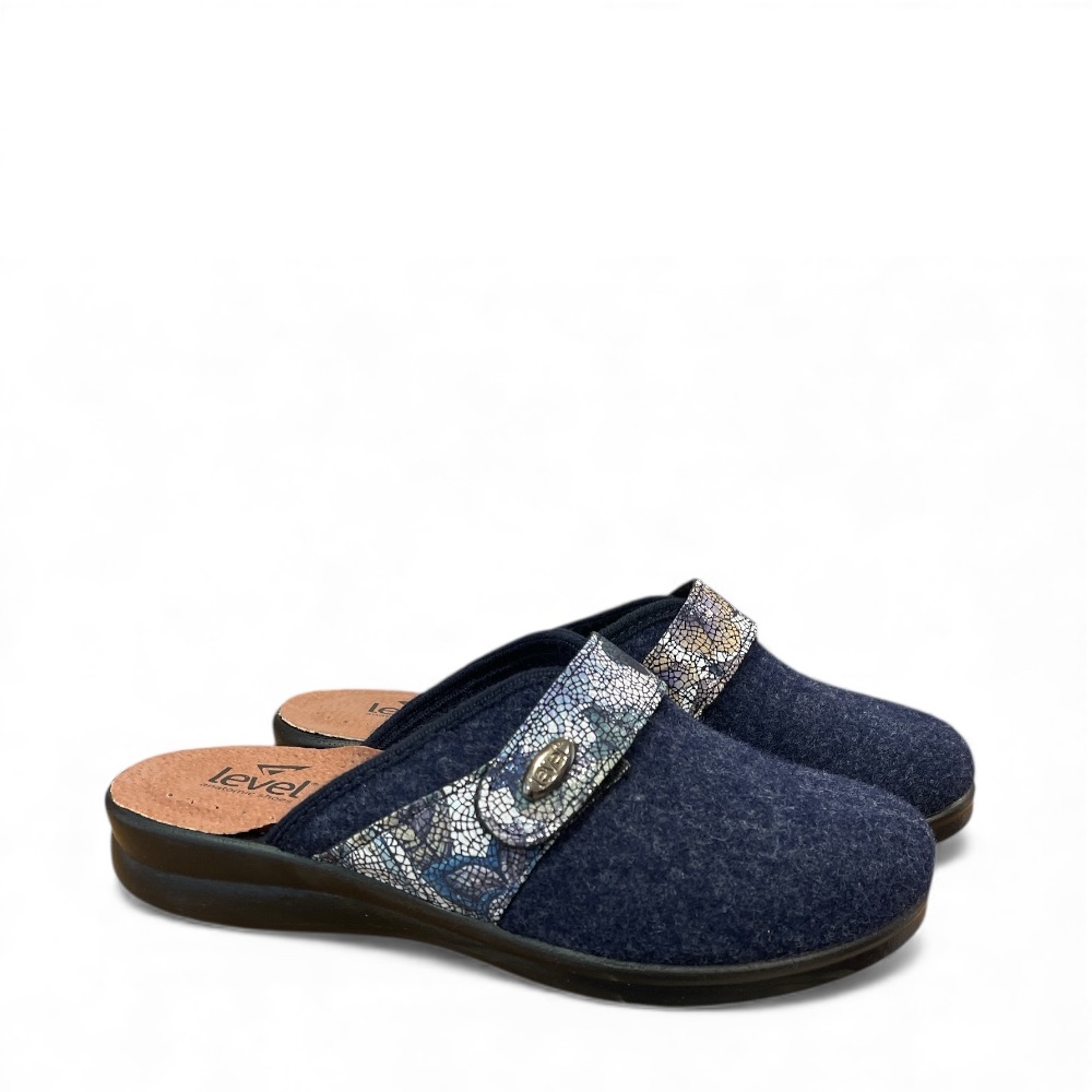 Γυναικεία ανατομική χειμερινή παντόφλα Level AQnatomic 4092 Collection FW 2025