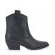 Γυναικείο μποτάκι σε μαύρο δέρμα Carla Cortez V316W2613002 Collection FW 2025-0