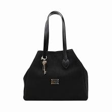 Τσάντα ώμου μαύρη FRNC  5576 ΒLΚ Collection SS 2026