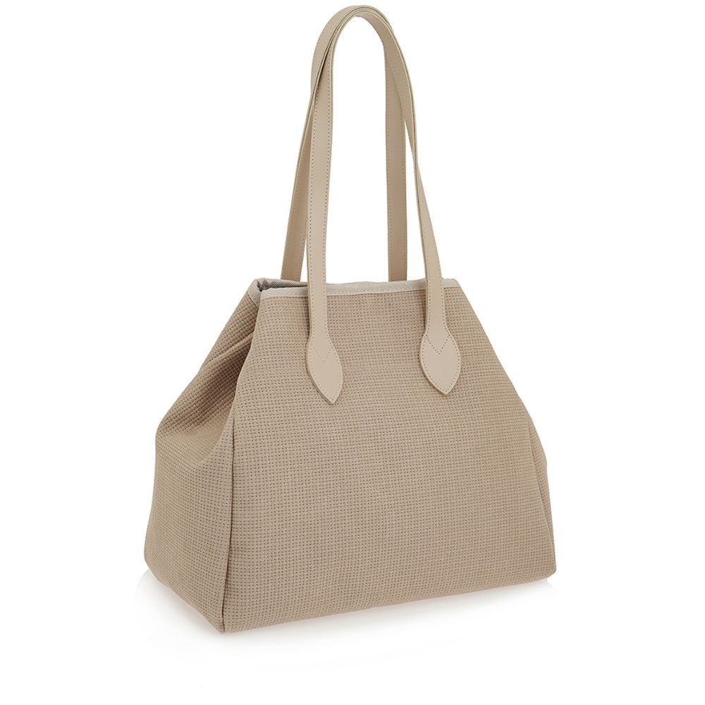 Τσάντα ώμου μπέζ FRNC  5576 BG Collection SS 2026