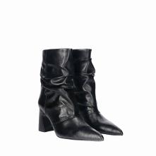 Γυναικείο μποτάκι σε μαύρο χρώμα EXE  Χ37000534001 Collection Fall/Winter 2026/27 2