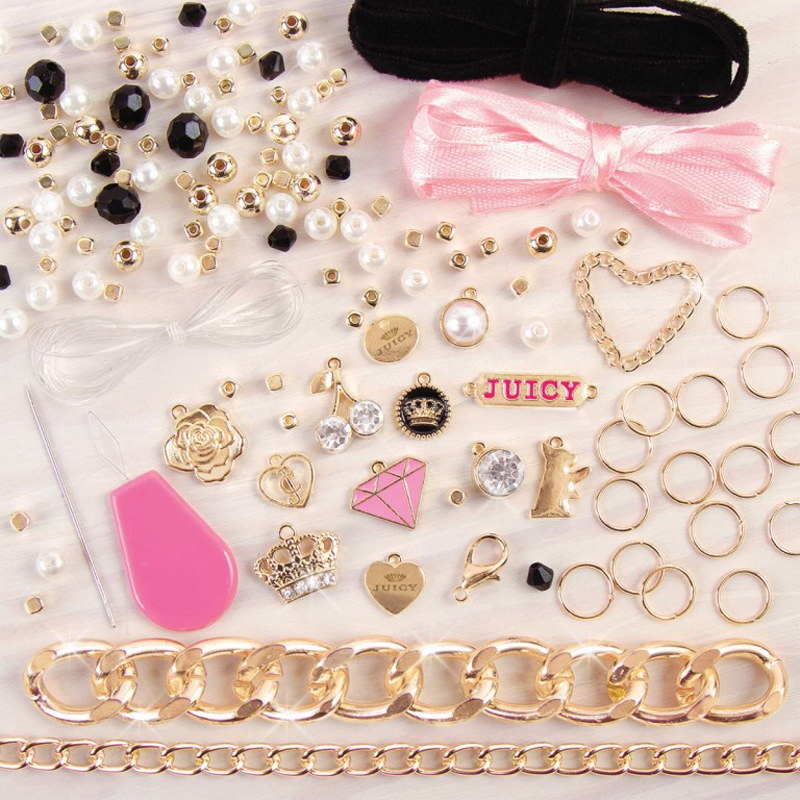 Make It Real Juicy Couture Chain & Charms 4404