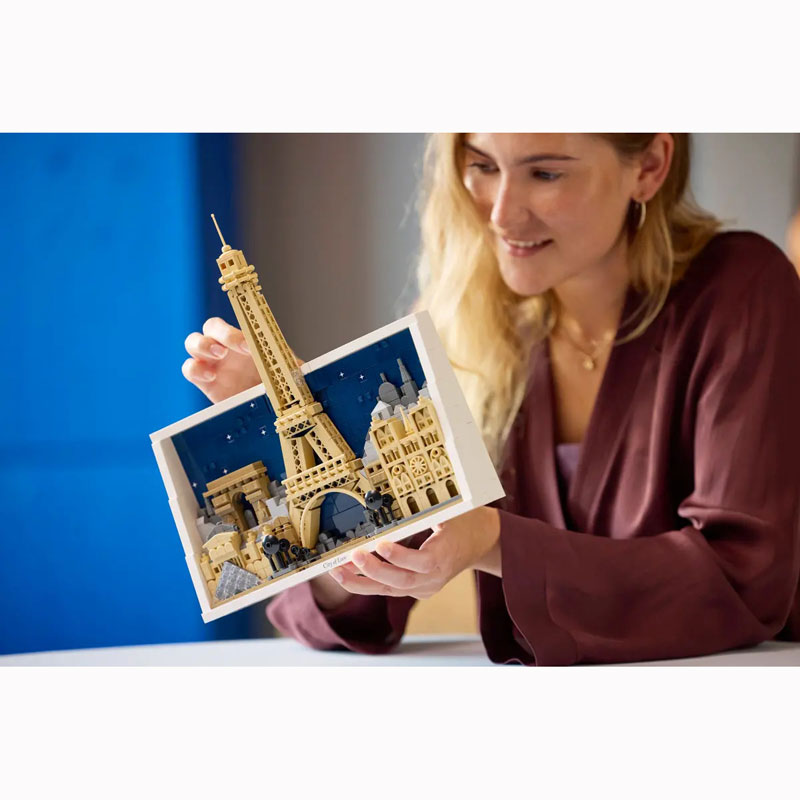 Lego Architecture Paris – City of Love 21064