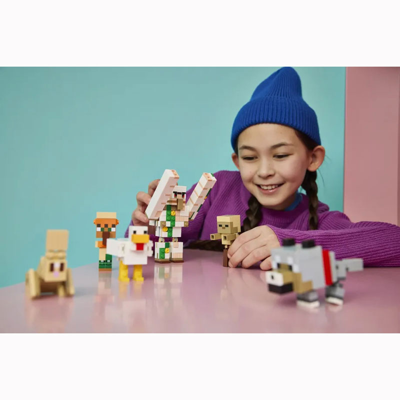 LEGO® Minecraft® Chicken Jockey Desert Attack 21592