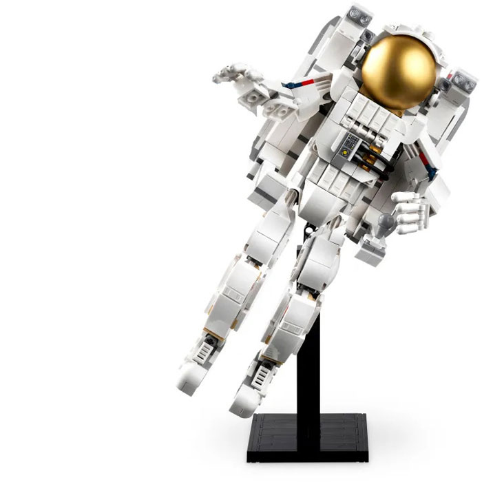 Lego Creator 3-in-1 Space Astronaut 31152