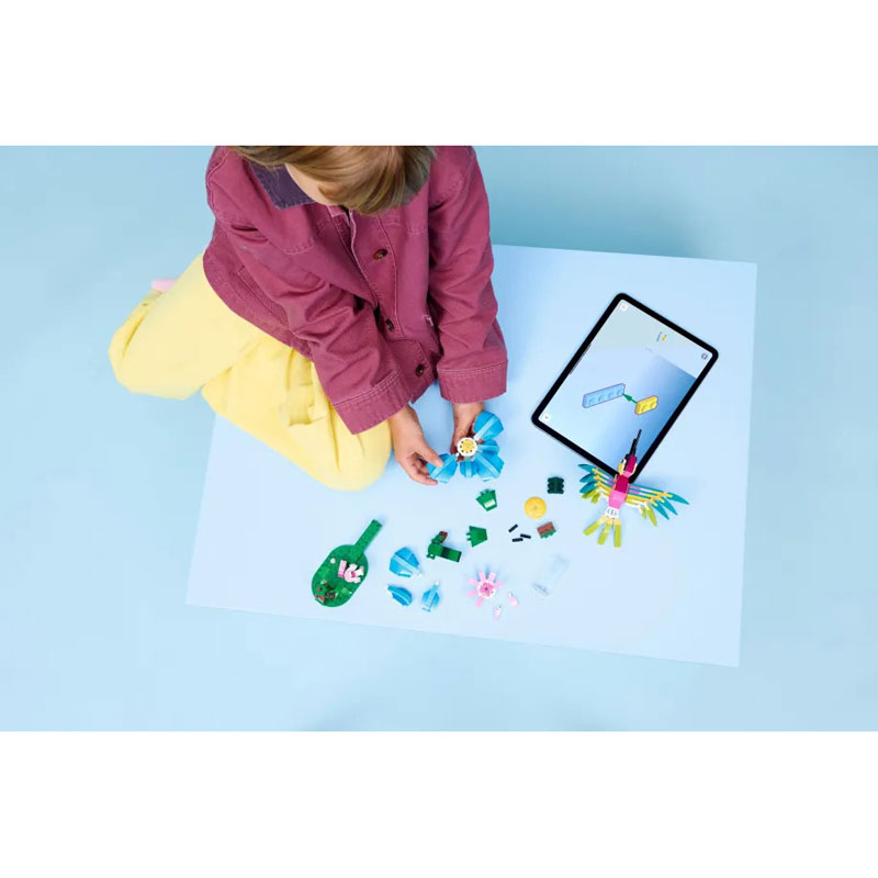 Lego Creator 3in1 Wild Animals: Colorful Hummingbird 31384