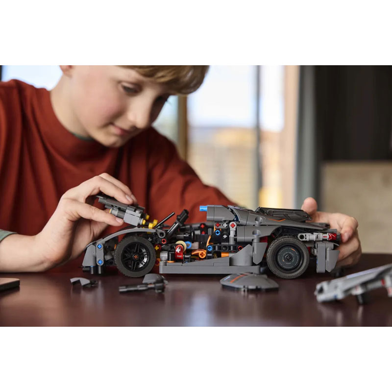 LEGO Technic Koenigsegg Jesko Absolut Grey Hypercar 42173