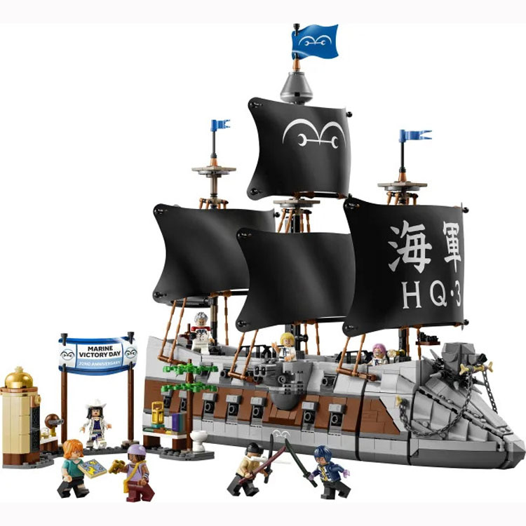 Lego® One Piece Garp's Marine Battleship 75646