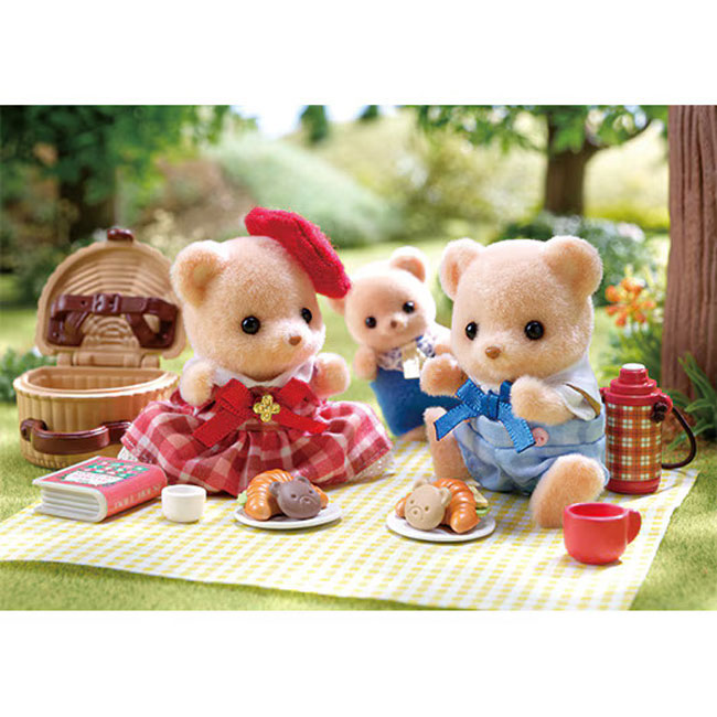 Sylvanian Families Biscuit Bear Sister & Brother Delicious Picnic 5852