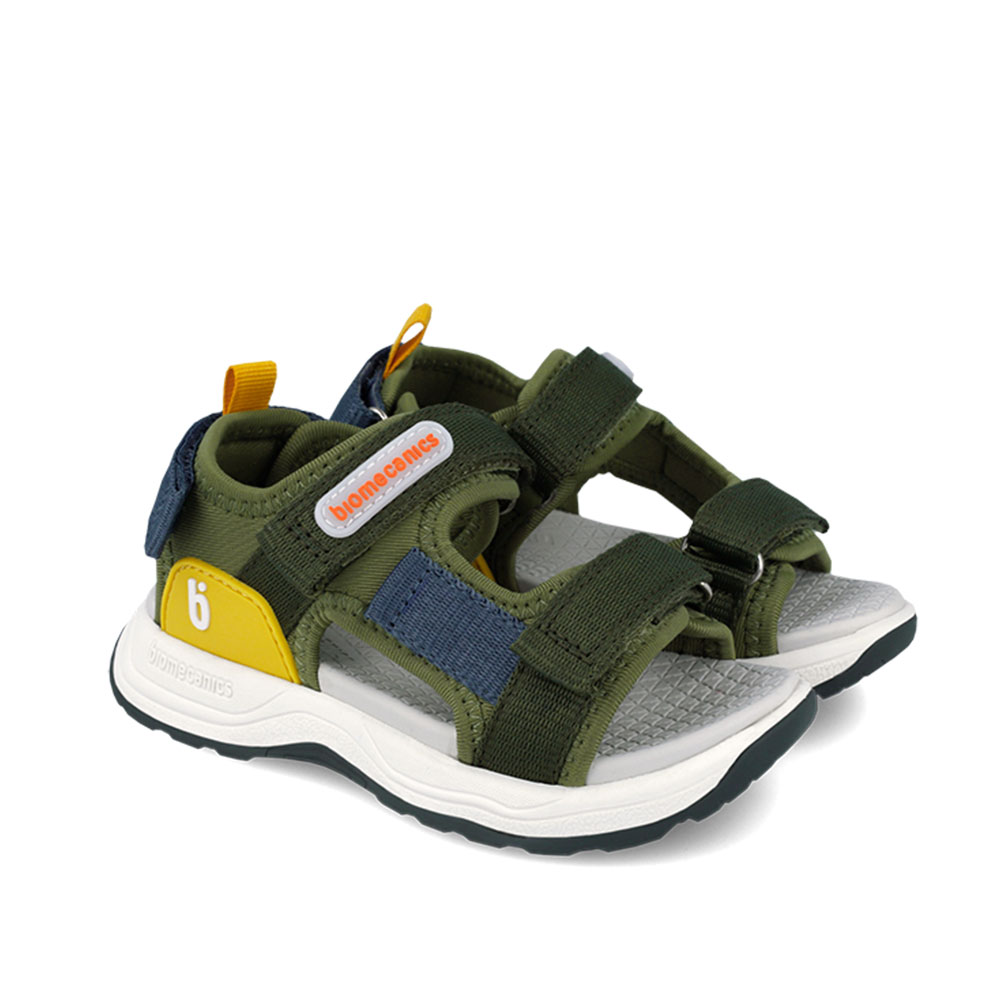 Πέδιλο με αυτοκόλλητα σπορ