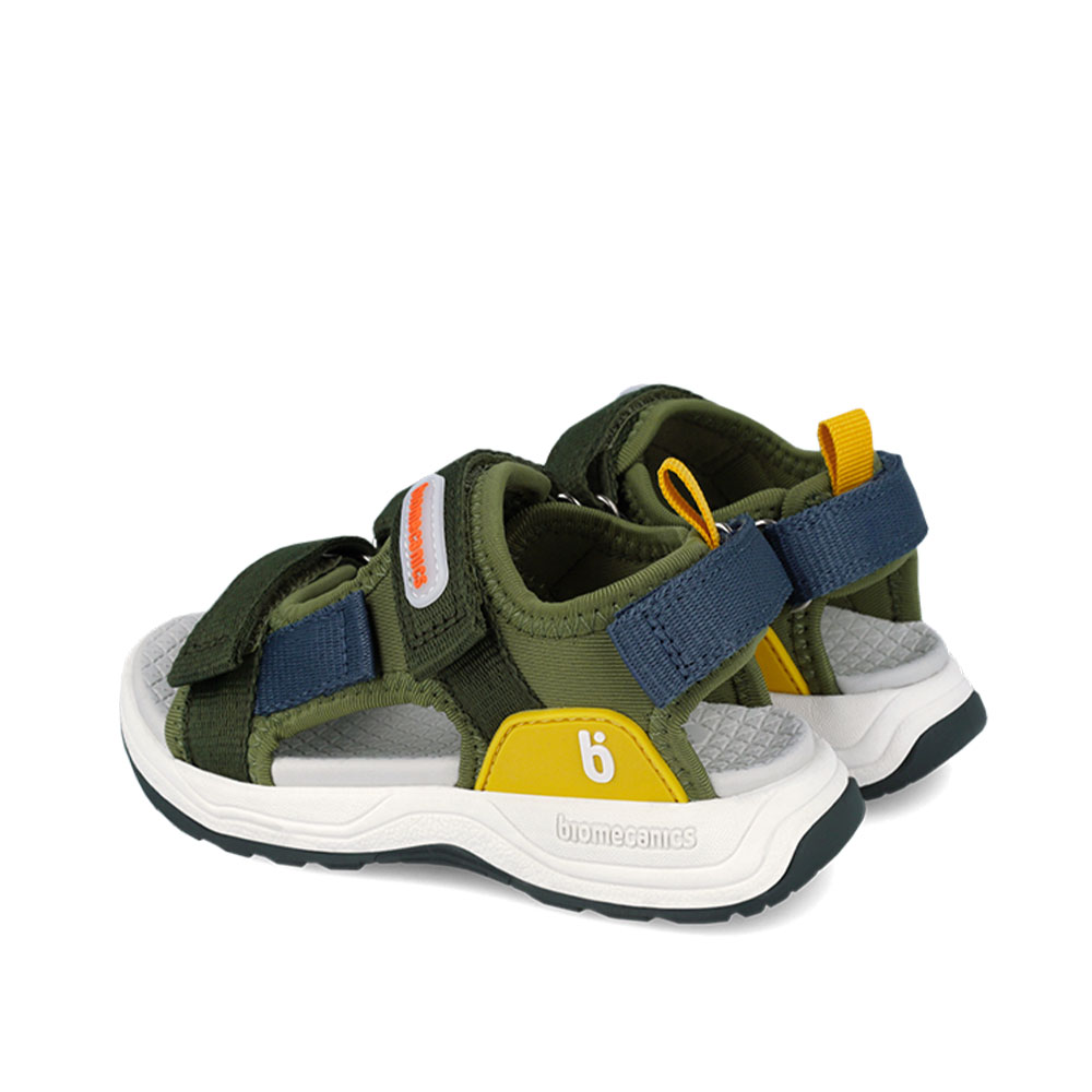 Πέδιλο με αυτοκόλλητα σπορ