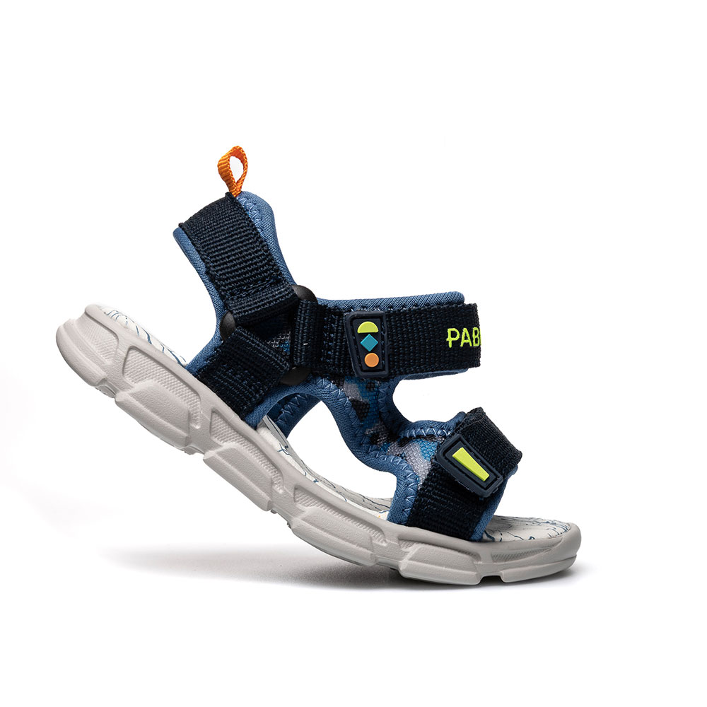 Πέδιλο σπορ με αυτοκόλλητα