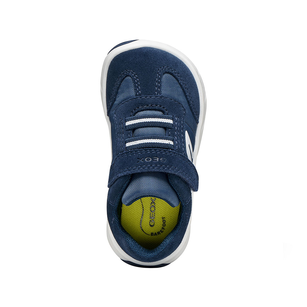 Sneaker με λάστχο και αυτοκόλλητο