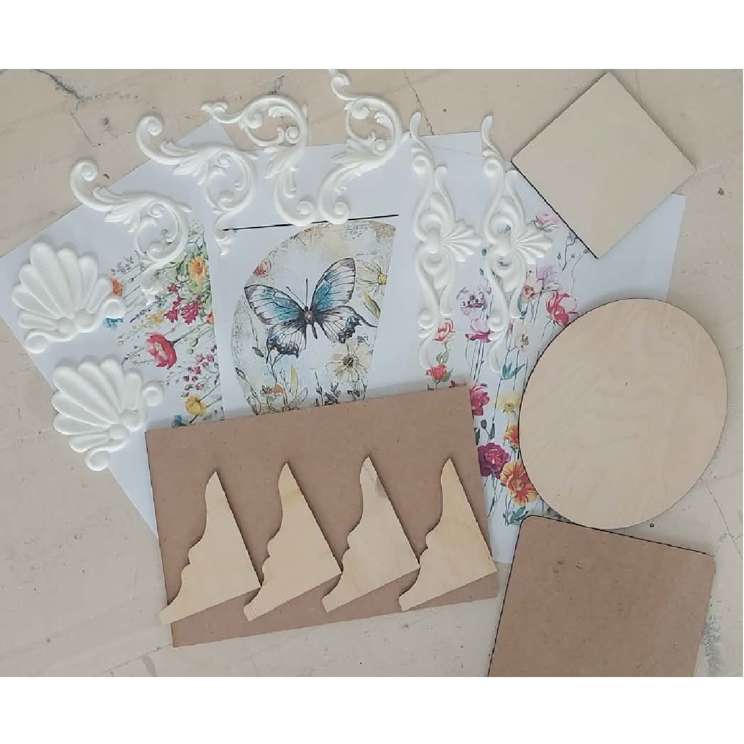 Baroque photo frames material package live 21/5/2026 - 0