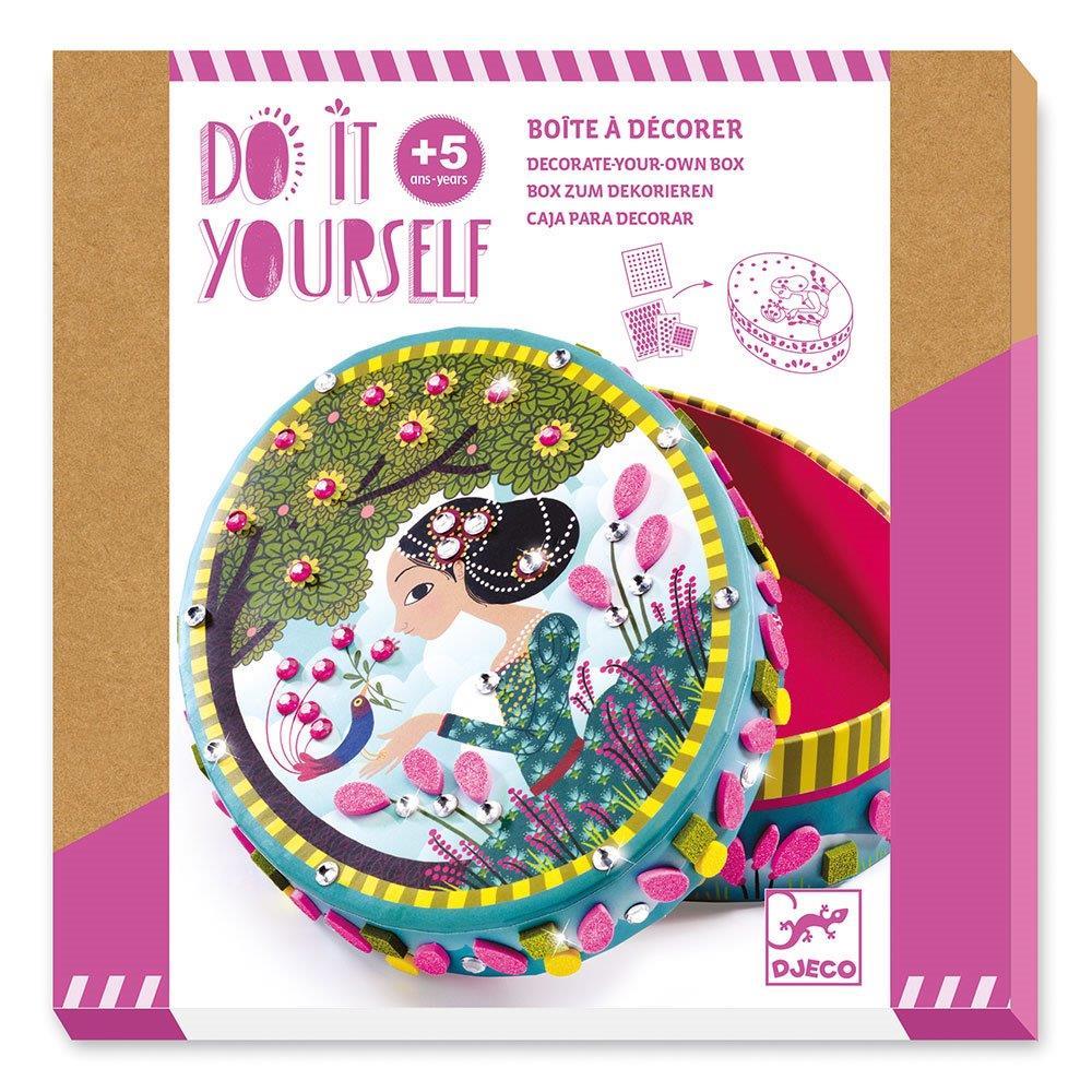 Djeco DIY Make a Girl Box - 0